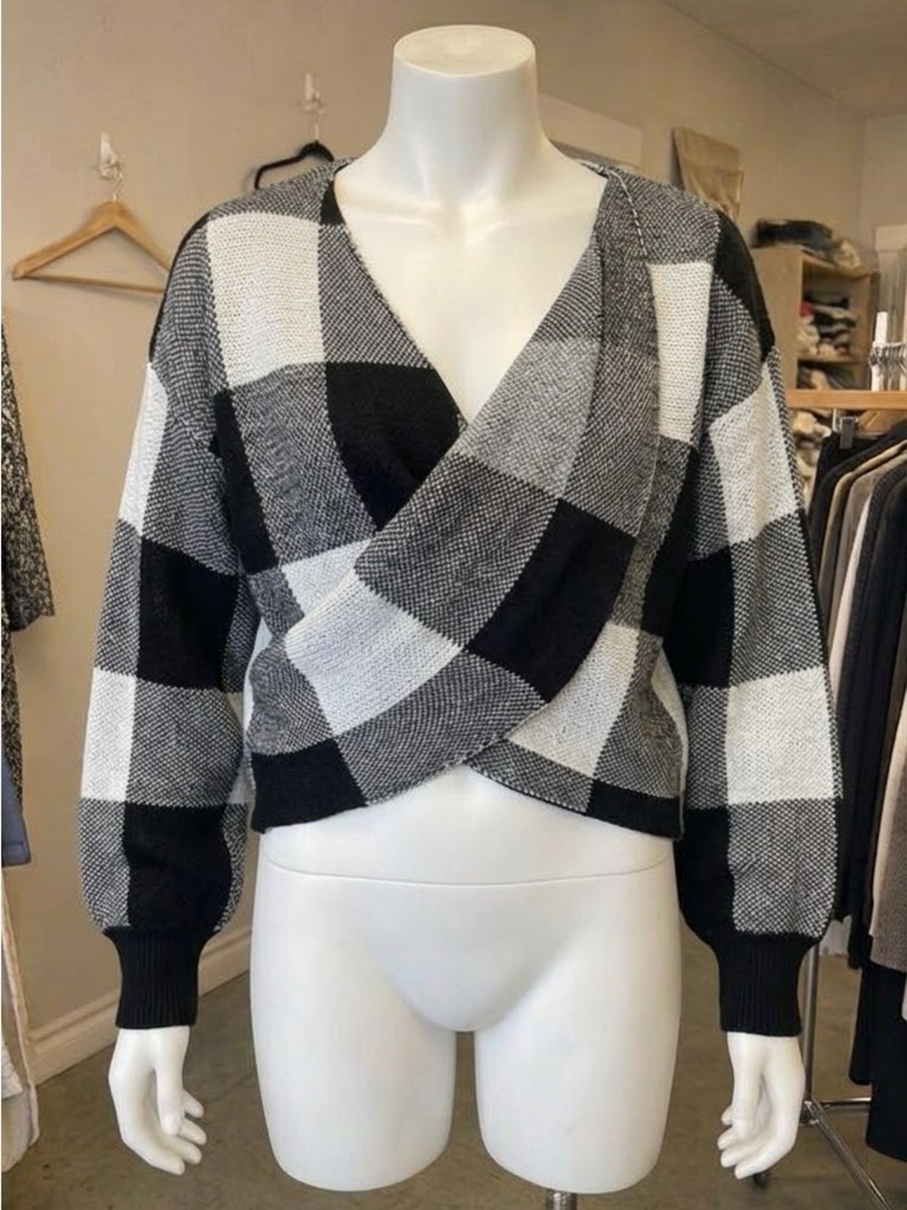 Ardene Buffalo Plaid Cross Wrap Cropped Cozy Sweater Balloon Sleeve Sz M